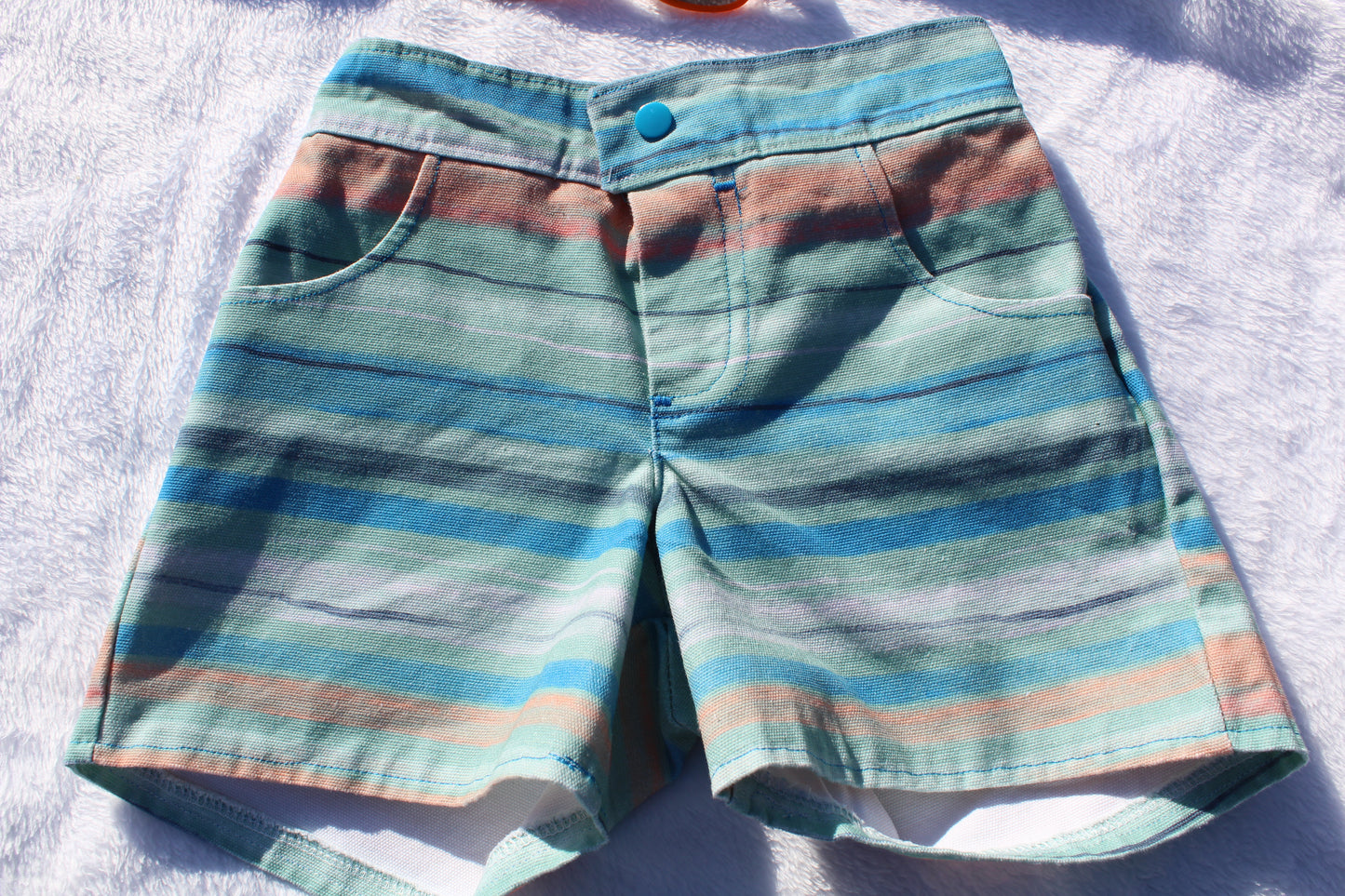Watercolor Lines in Green Fabric - WayMaker Fabrics